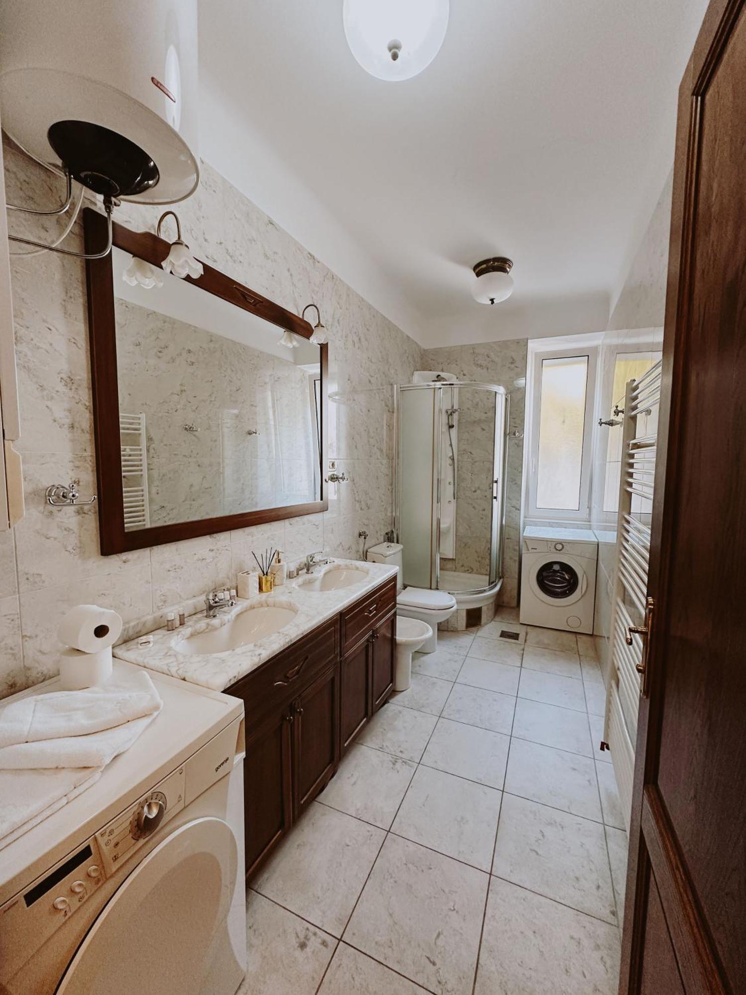 Nono Ban West Coast Apartment