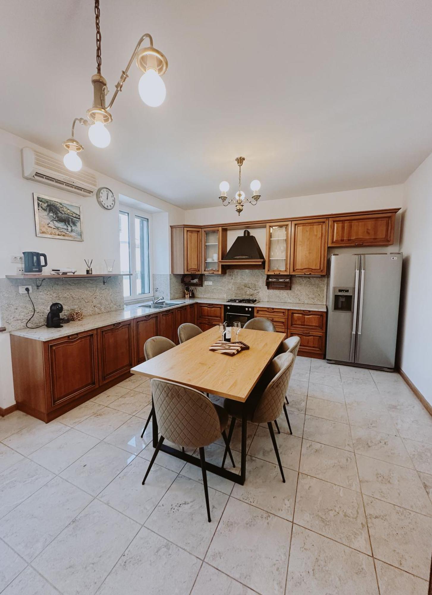 Apartment Nono Ban West Coast